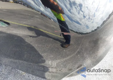 2017 Nissan Altima 2.5 Sv z USA, uszkodzony, nr VIN 1N4AL3AP8HC196326